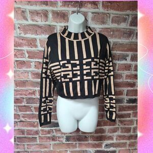 Women's THINKABLE Cropped Sweater FREE SIZE